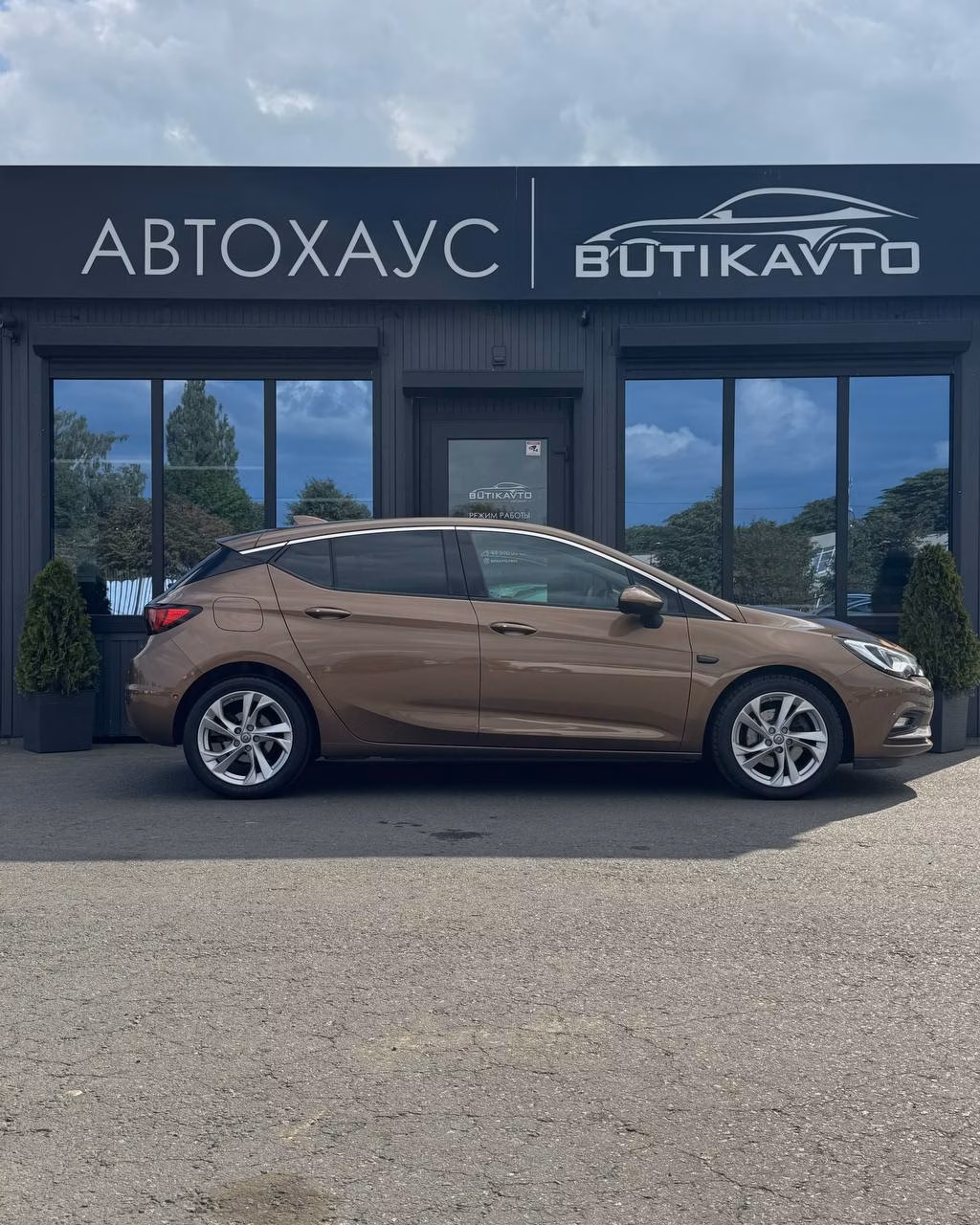 Opel Astra фото 8
