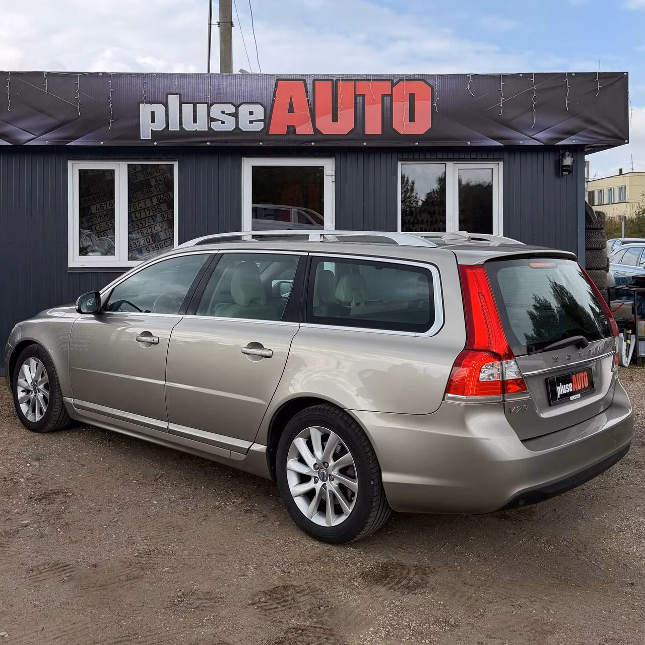 Volvo V70 фото 5
