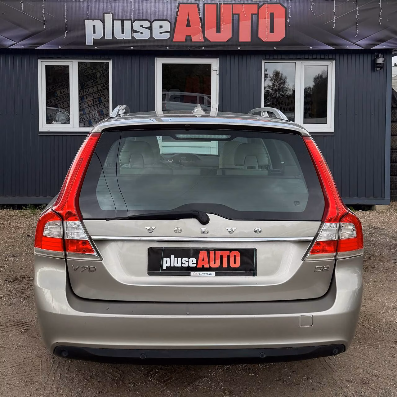 Volvo V70 фото 6