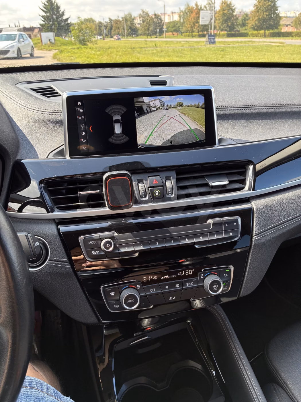 BMW X1 фото 9