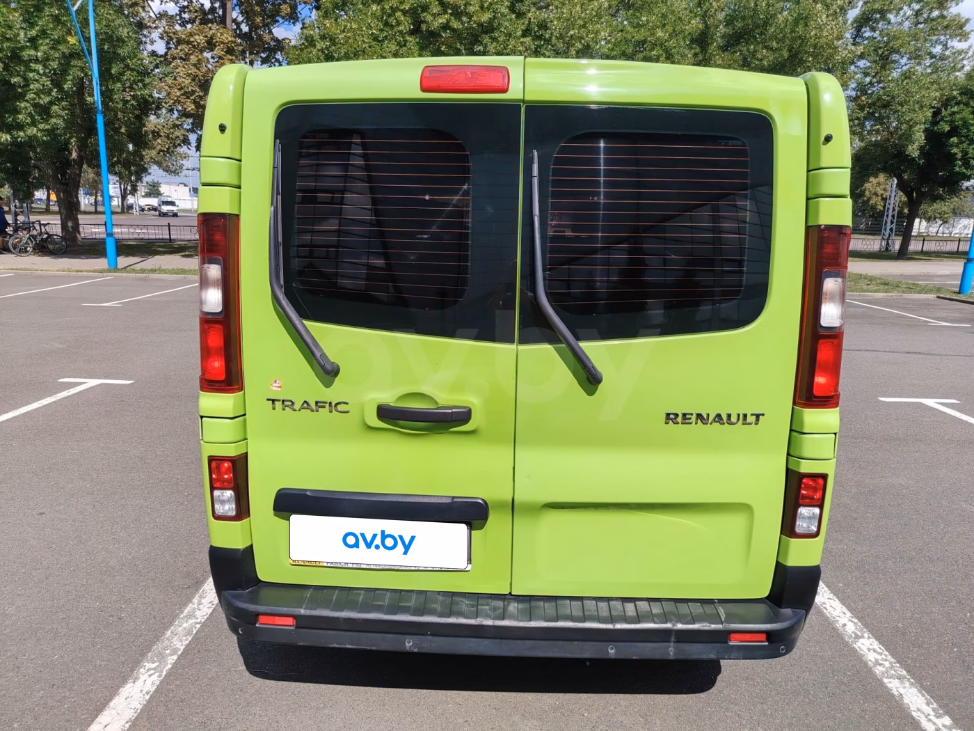 Renault Trafic фото 8