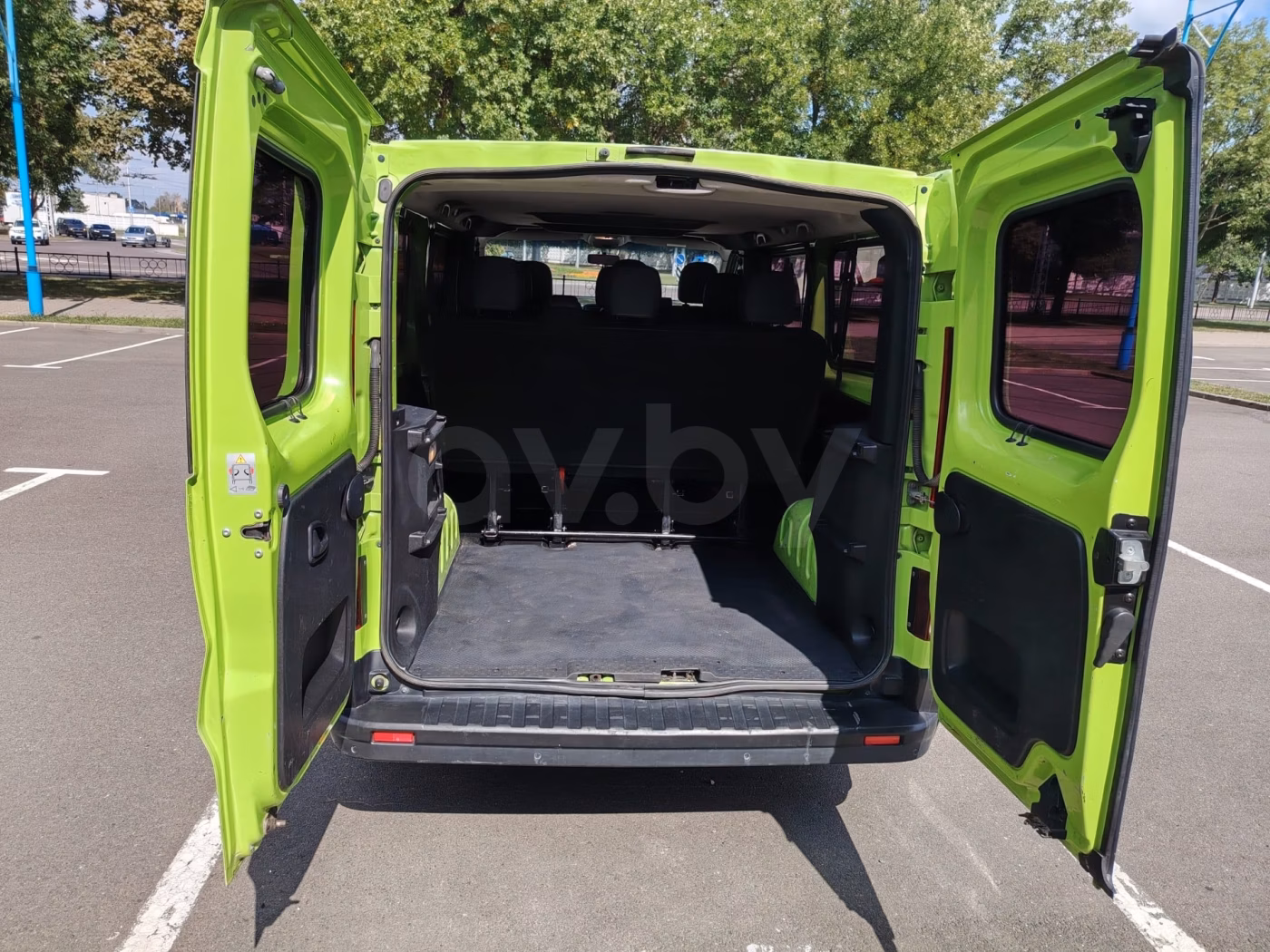 Renault Trafic фото 11