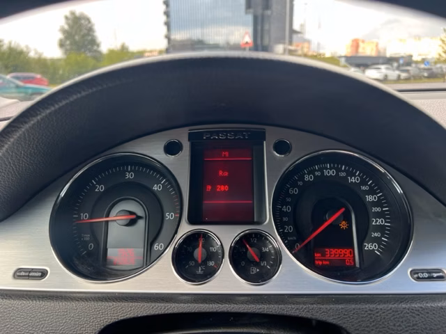 Volkswagen Passat фото 19