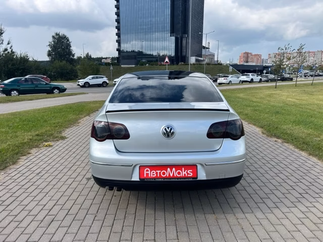 Volkswagen Passat фото 6