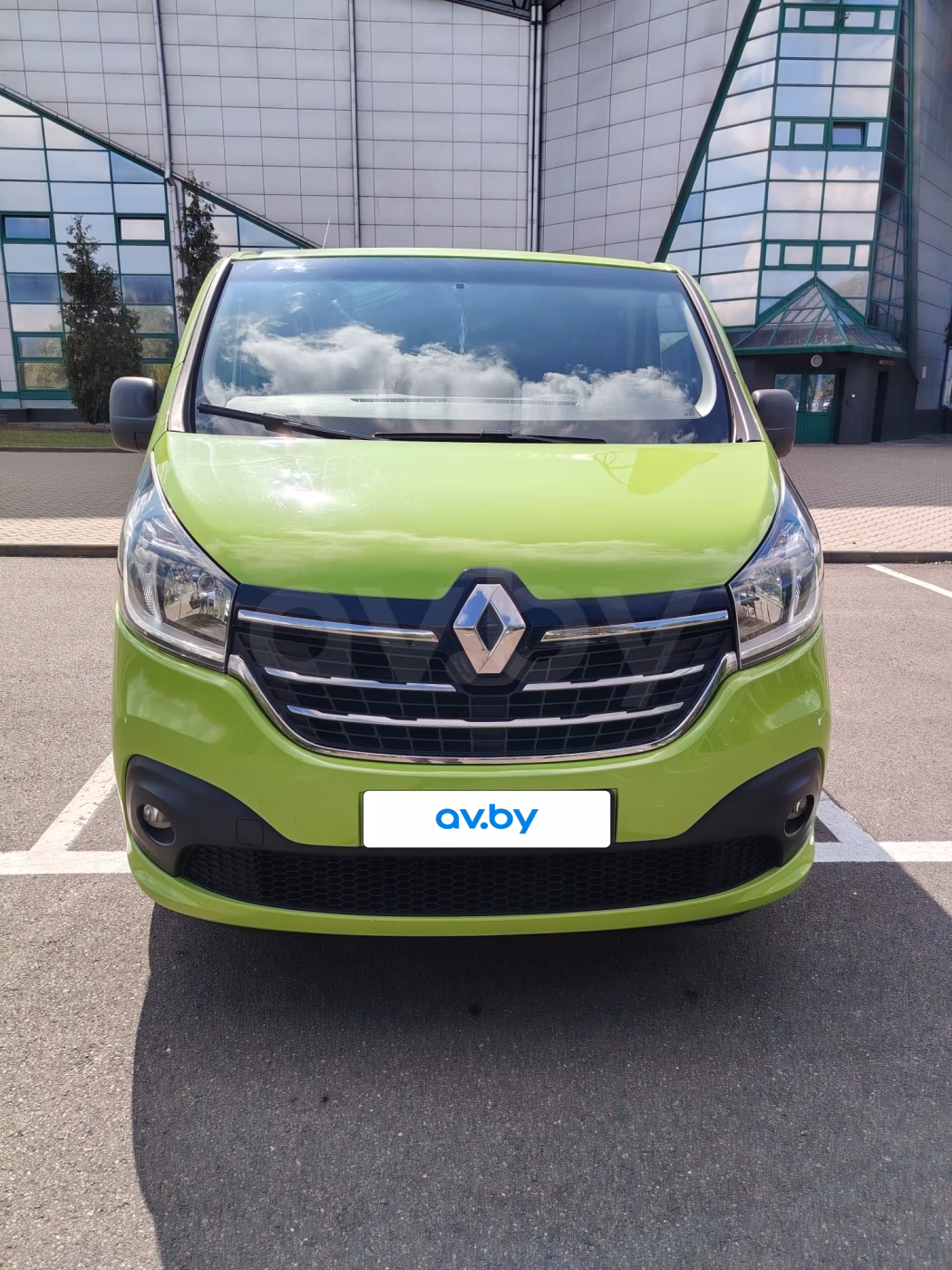 Renault Trafic фото 3