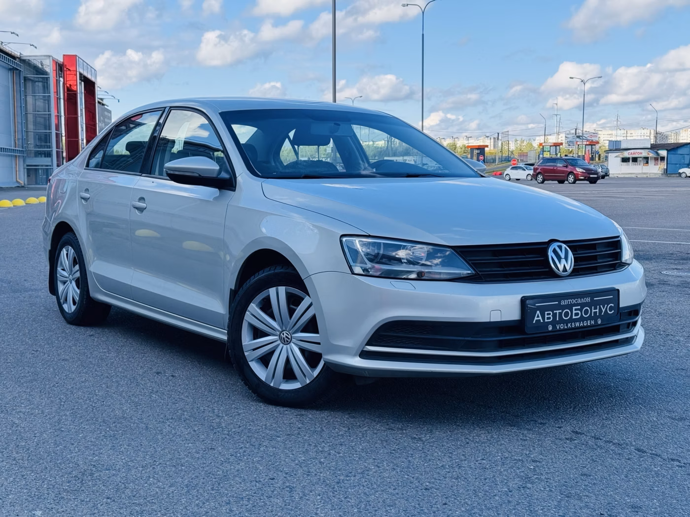 Volkswagen Jetta фото 4