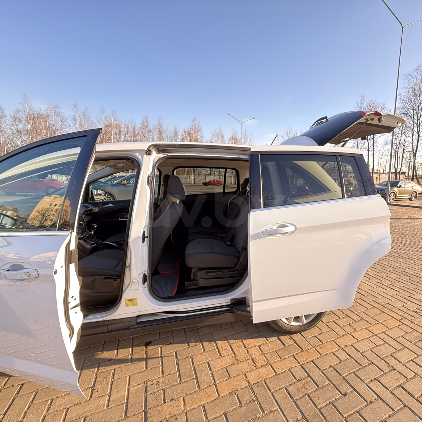 Ford Grand C-Max фото 7