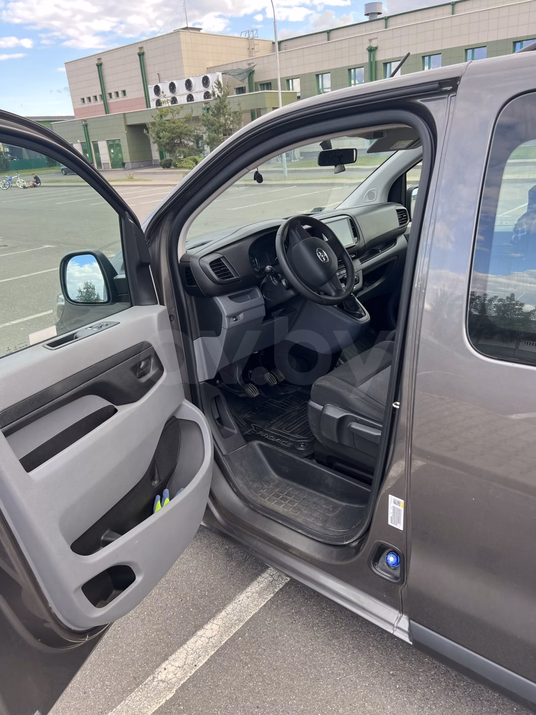 Toyota ProAce Verso фото 6