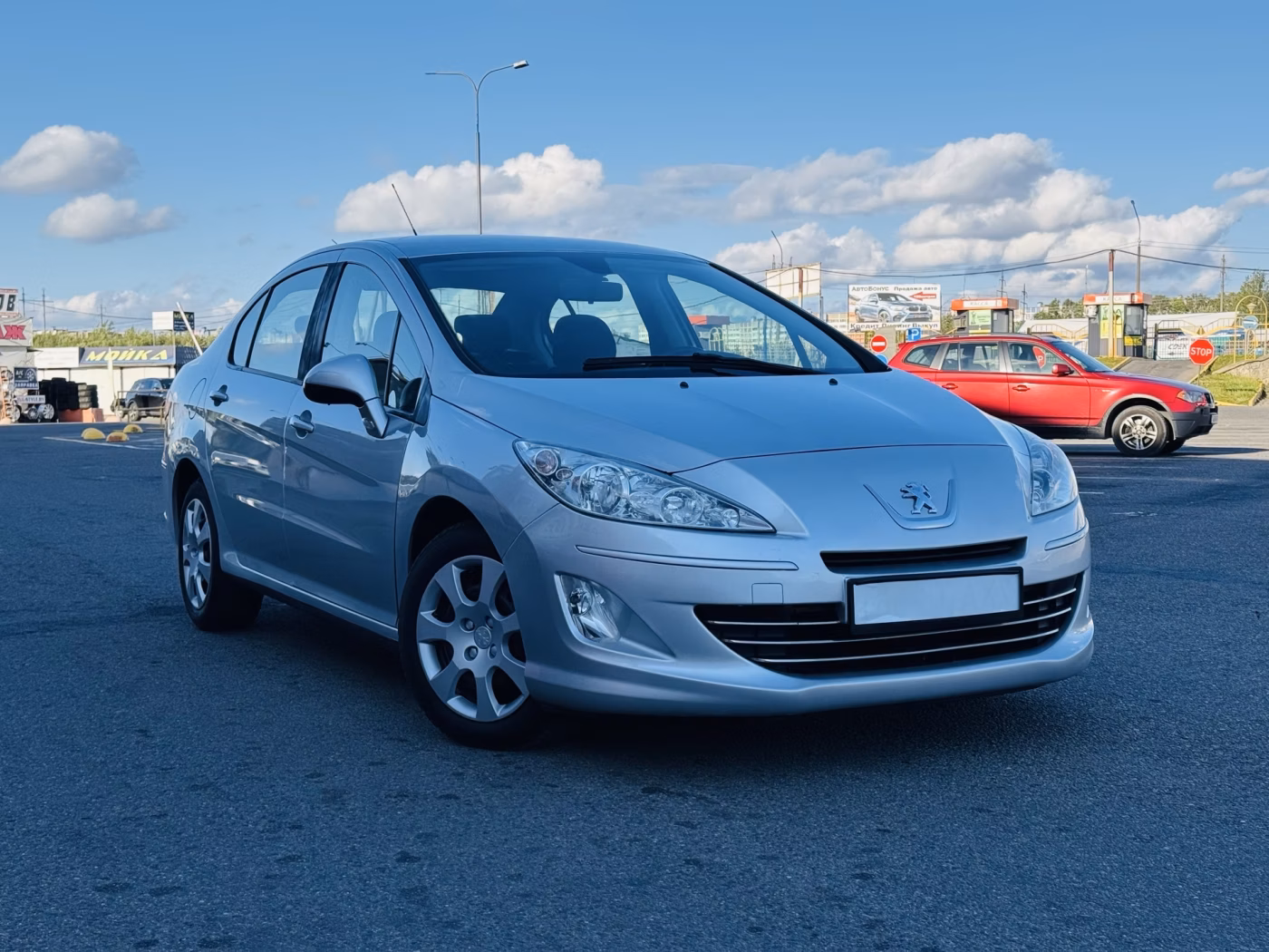 Peugeot 408 фото 3