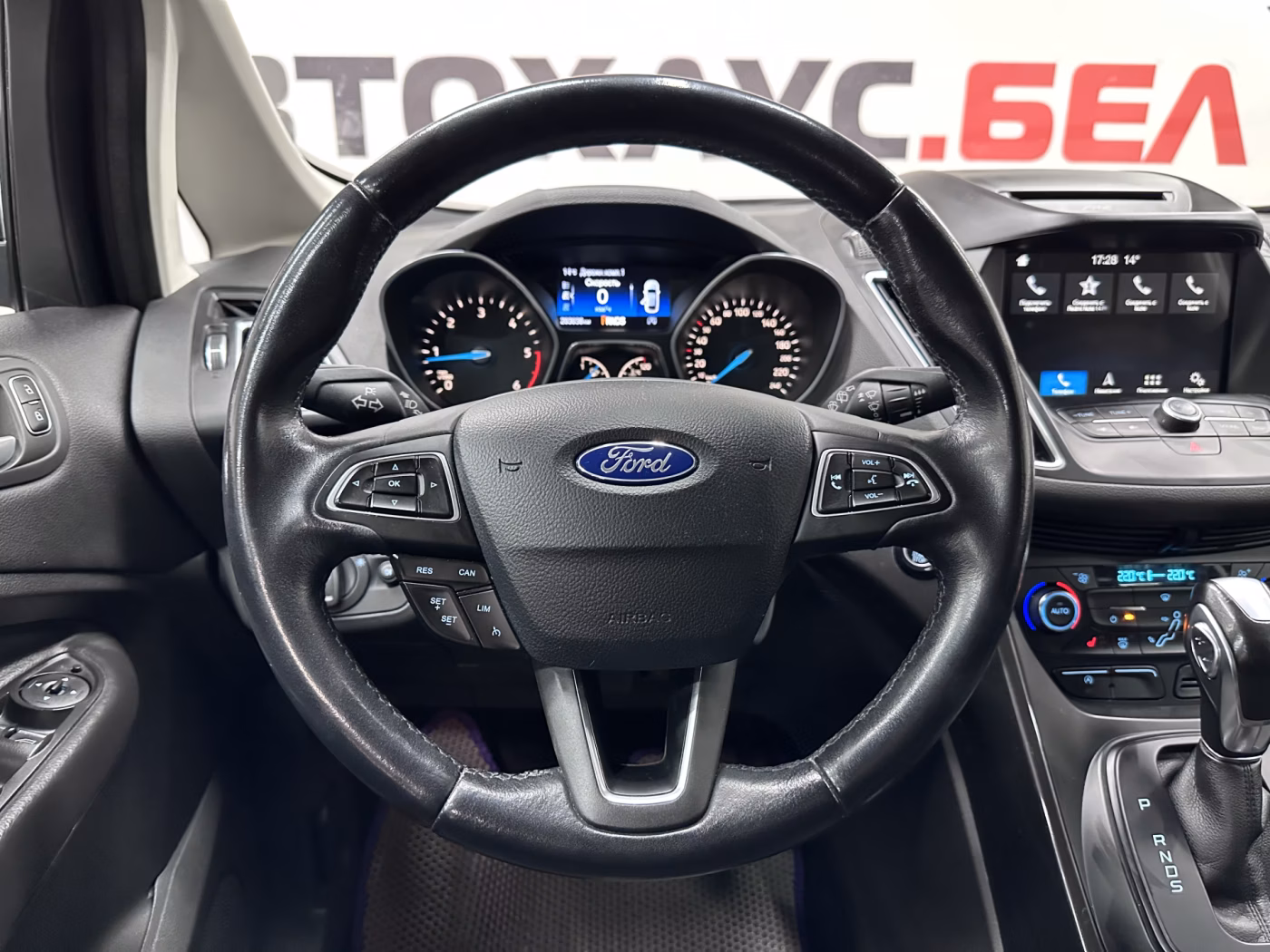 Ford C-MAX фото 11