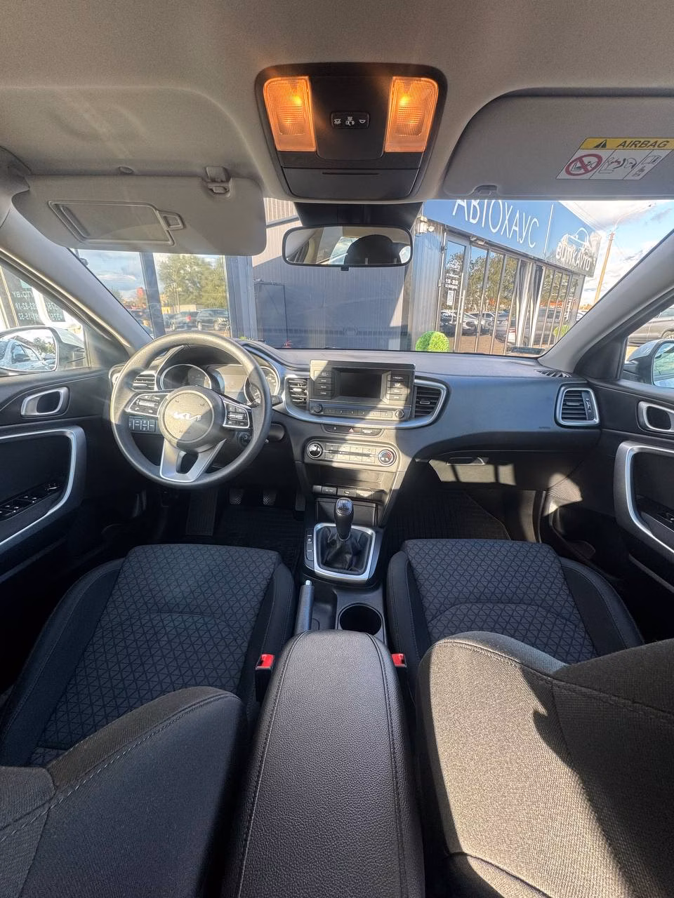 Kia Cee'd фото 9