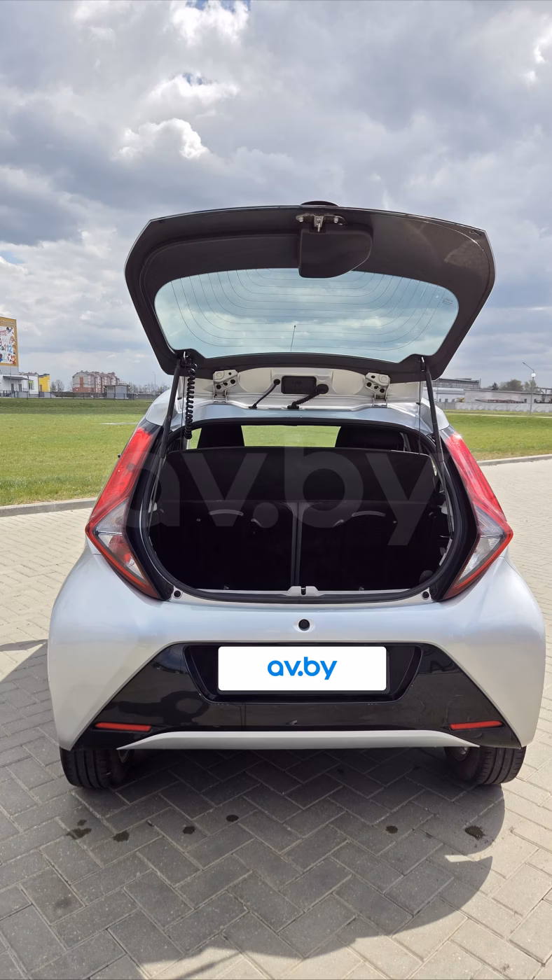 Toyota Aygo фото 10