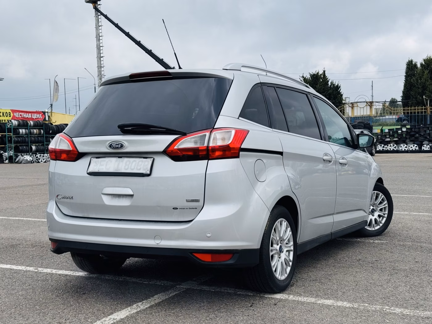 Ford Grand C-Max фото 2