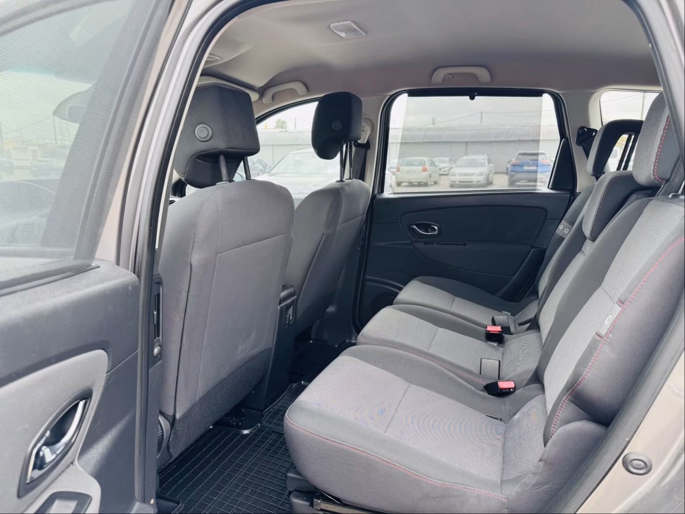 Renault Grand Scenic фото 6
