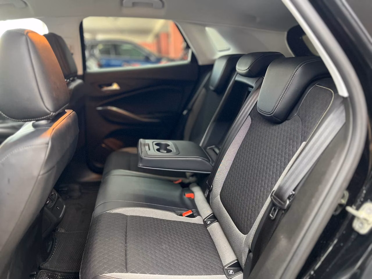 Opel Grandland X фото 8