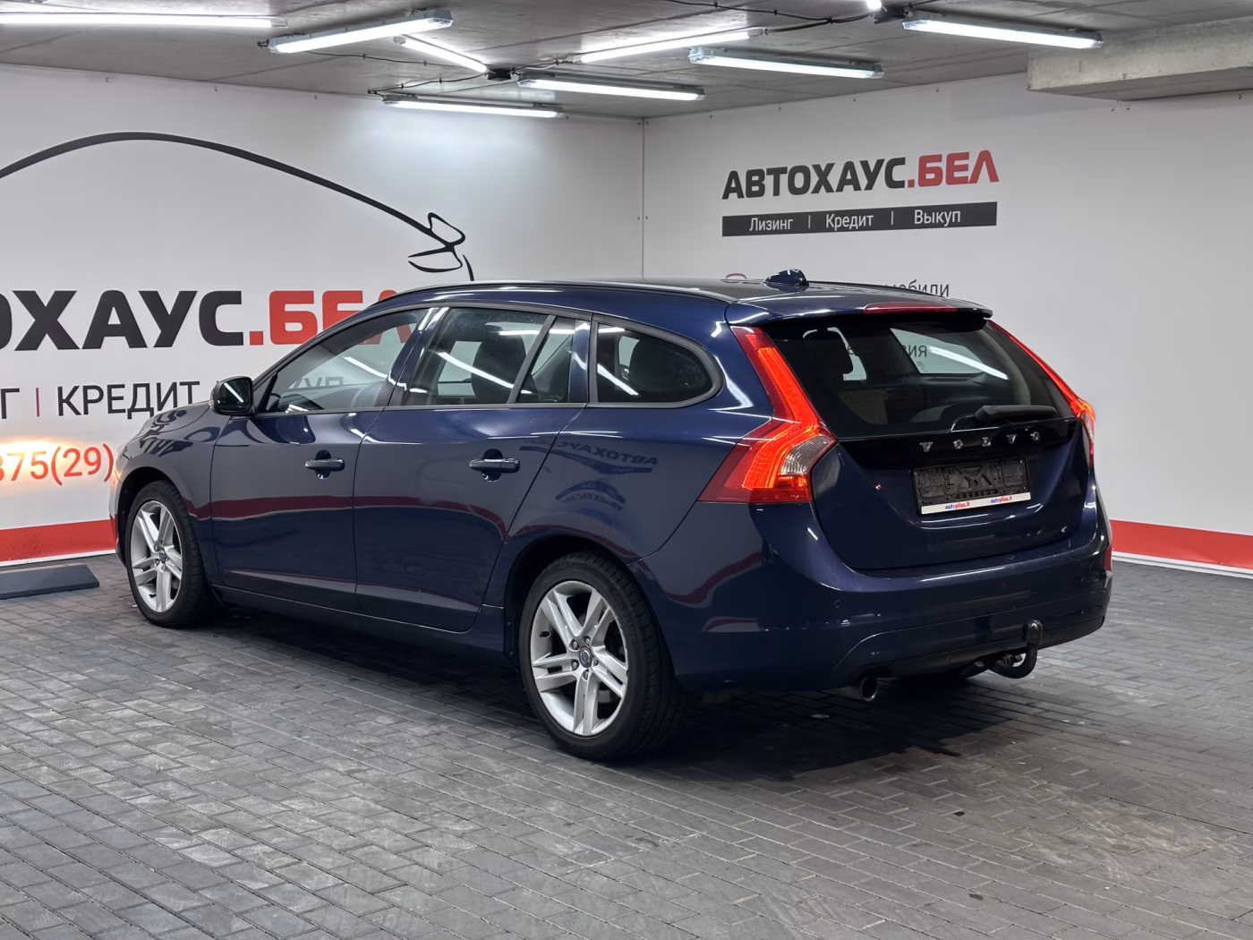 Volvo V60 фото 6