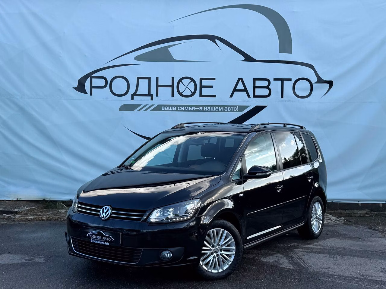 Volkswagen Touran фото 3