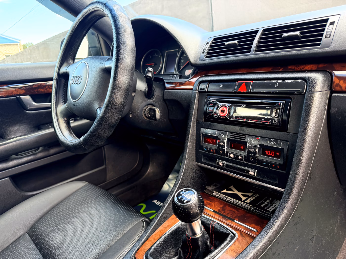 Audi A4 фото 18