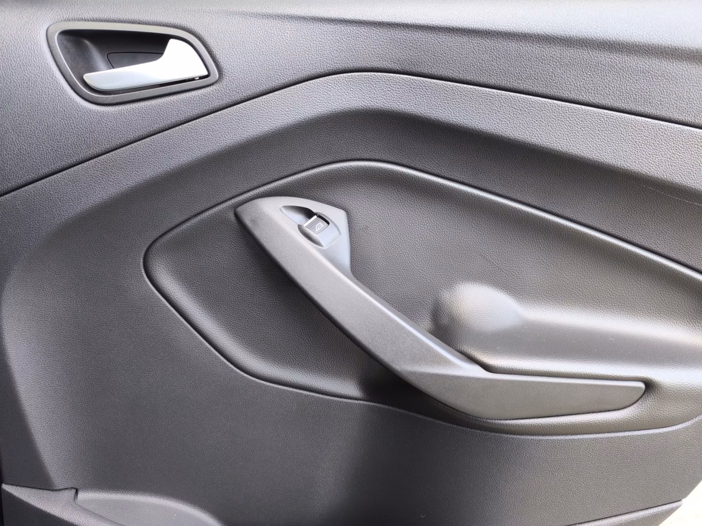 Ford Kuga фото 11
