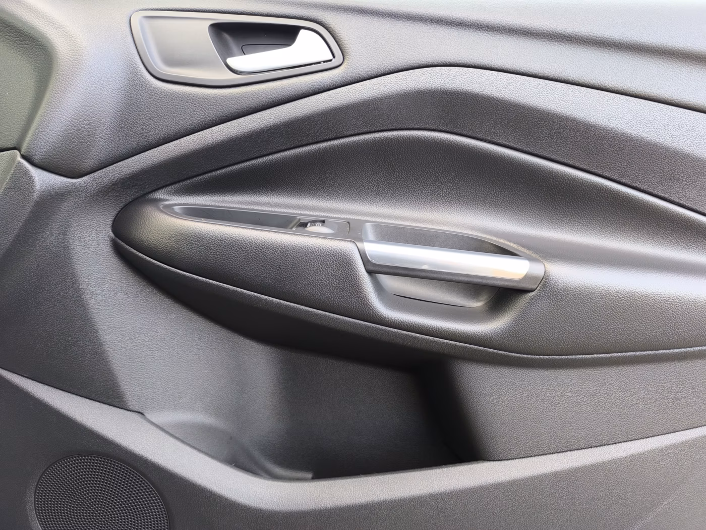 Ford Kuga фото 13