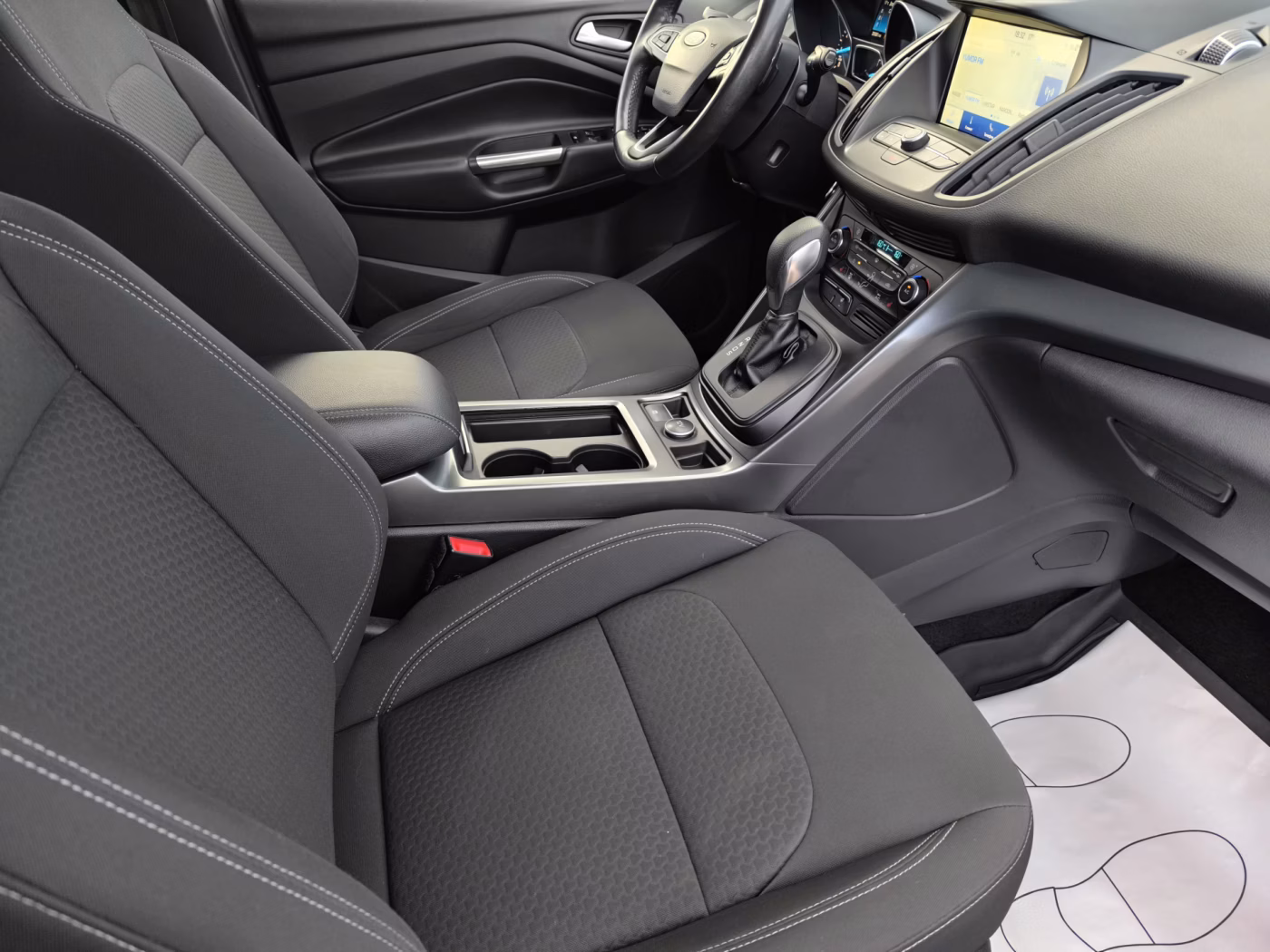 Ford Kuga фото 14