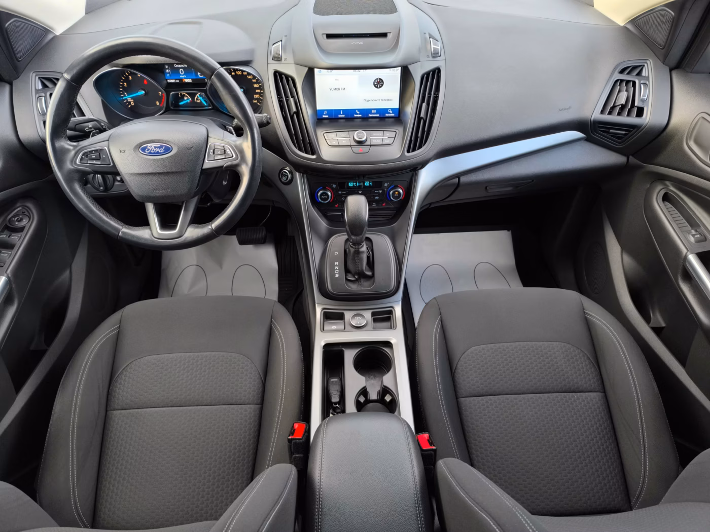 Ford Kuga фото 15