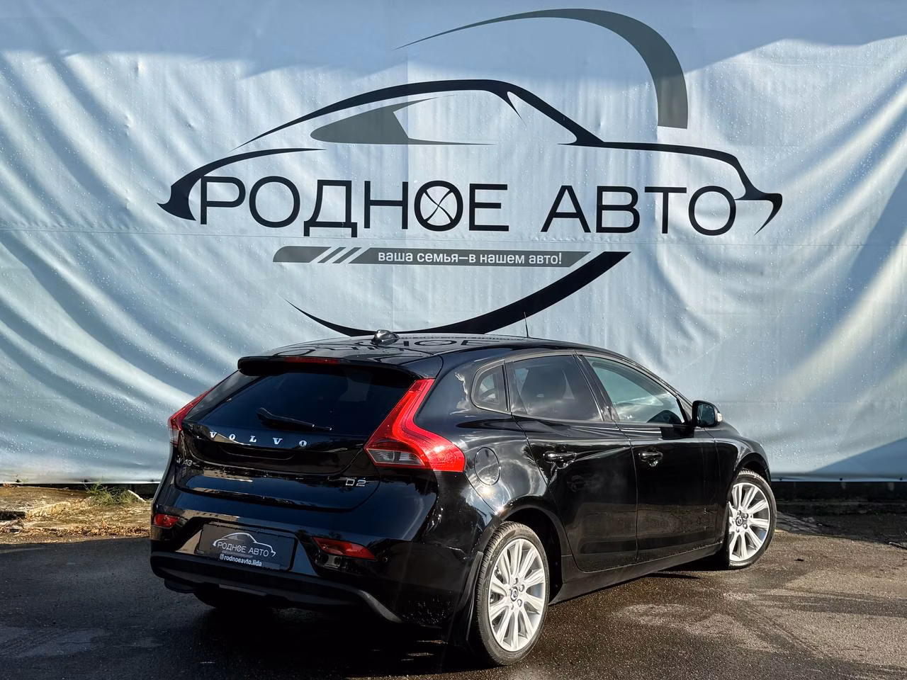 Volvo V40 фото 6