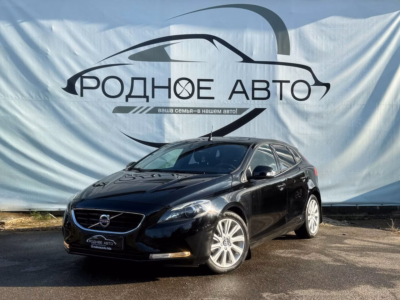 Volvo V40 фото 3