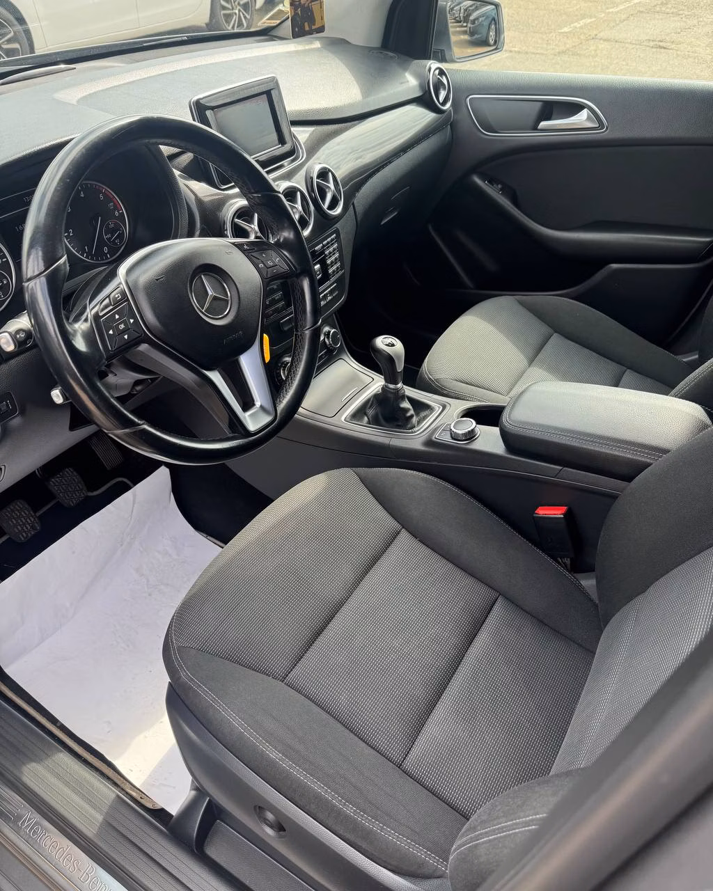 Mercedes-Benz B-Класс фото 11