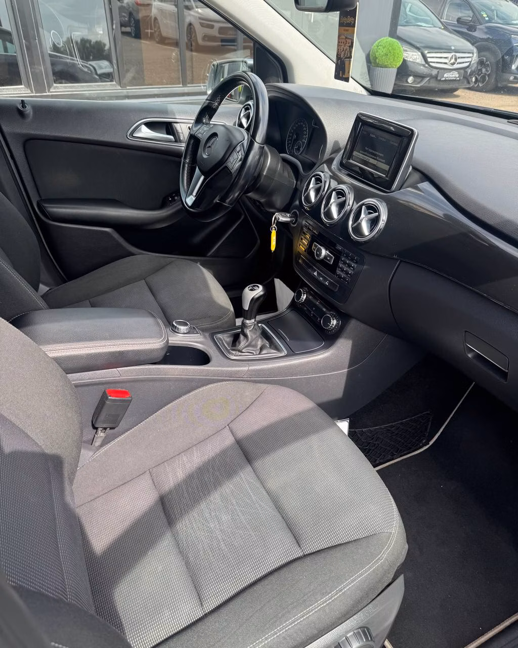 Mercedes-Benz B-Класс фото 15