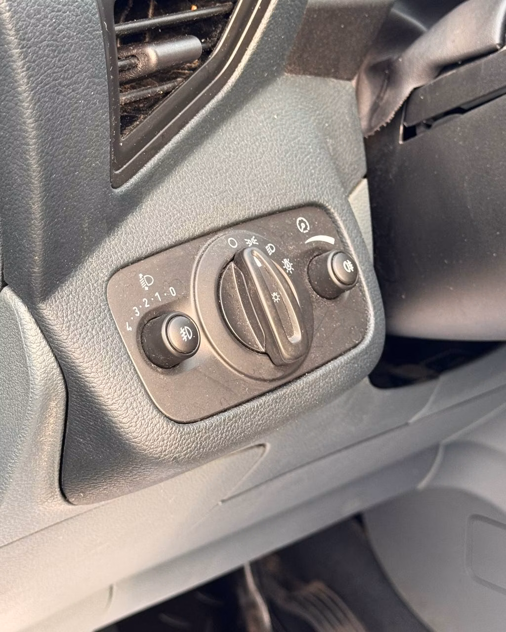 Ford Grand C-Max фото 19