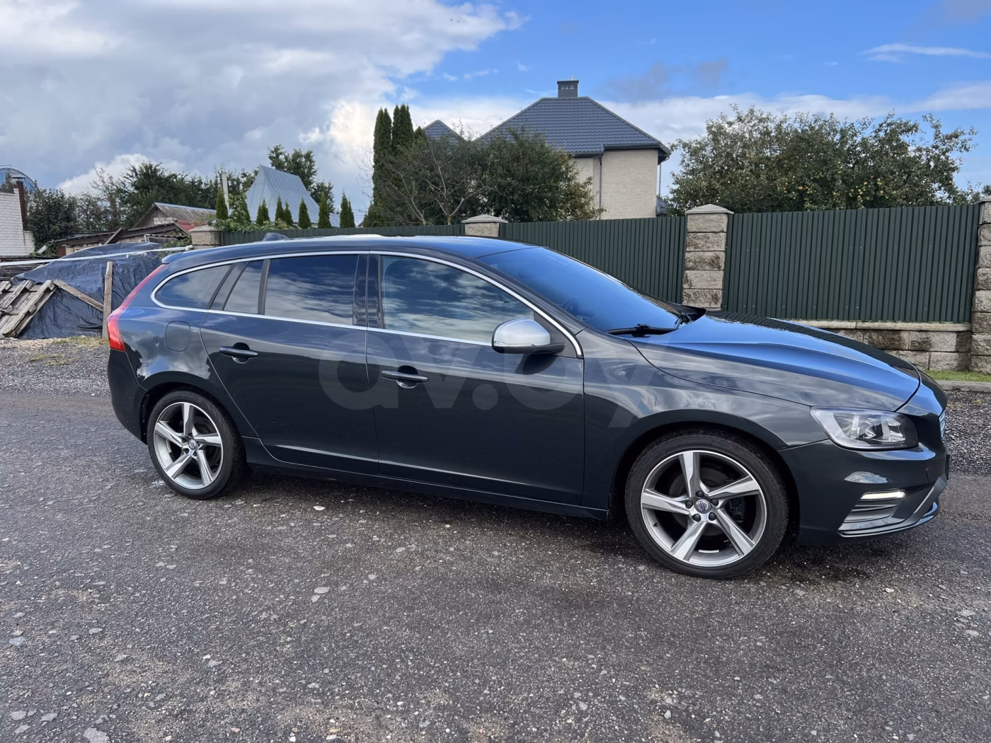 Volvo V60 фото 7