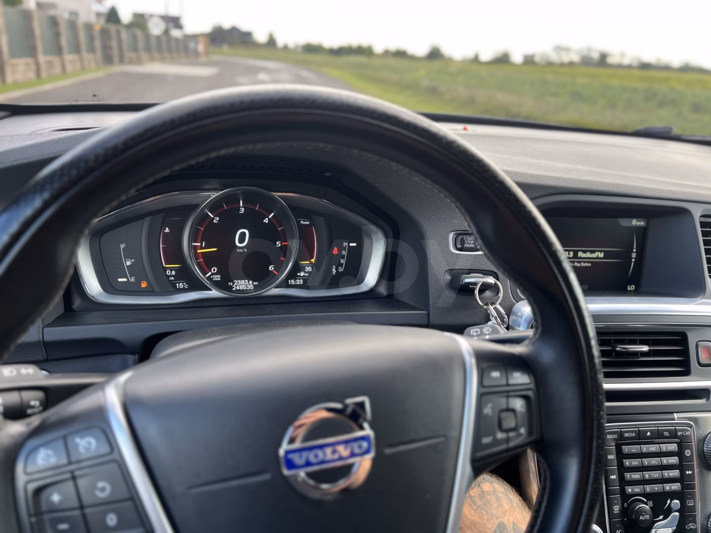Volvo V60 фото 11