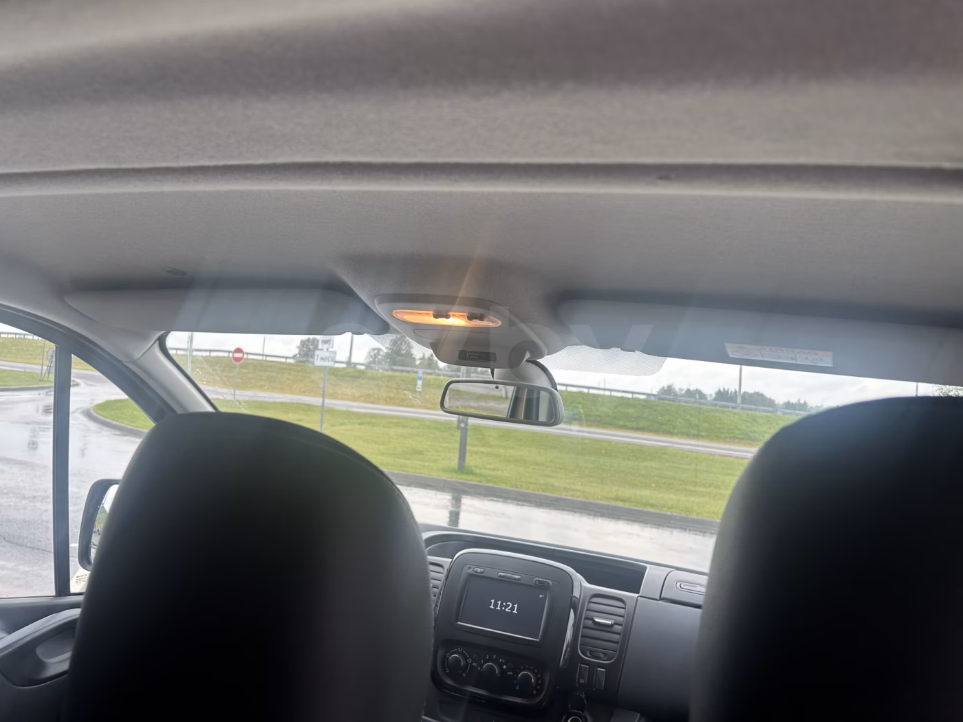 Opel Vivaro фото 3