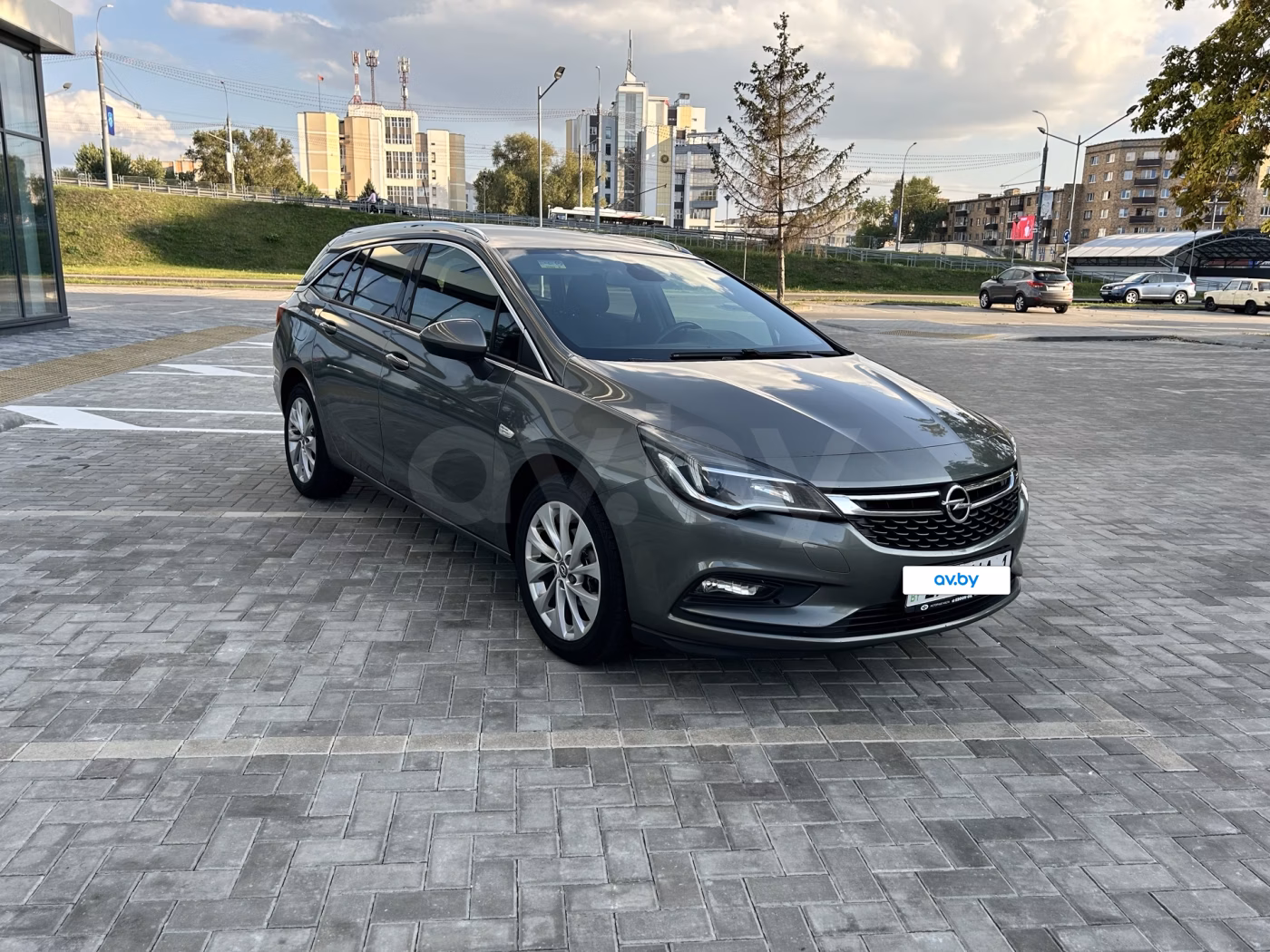Opel Astra фото 2