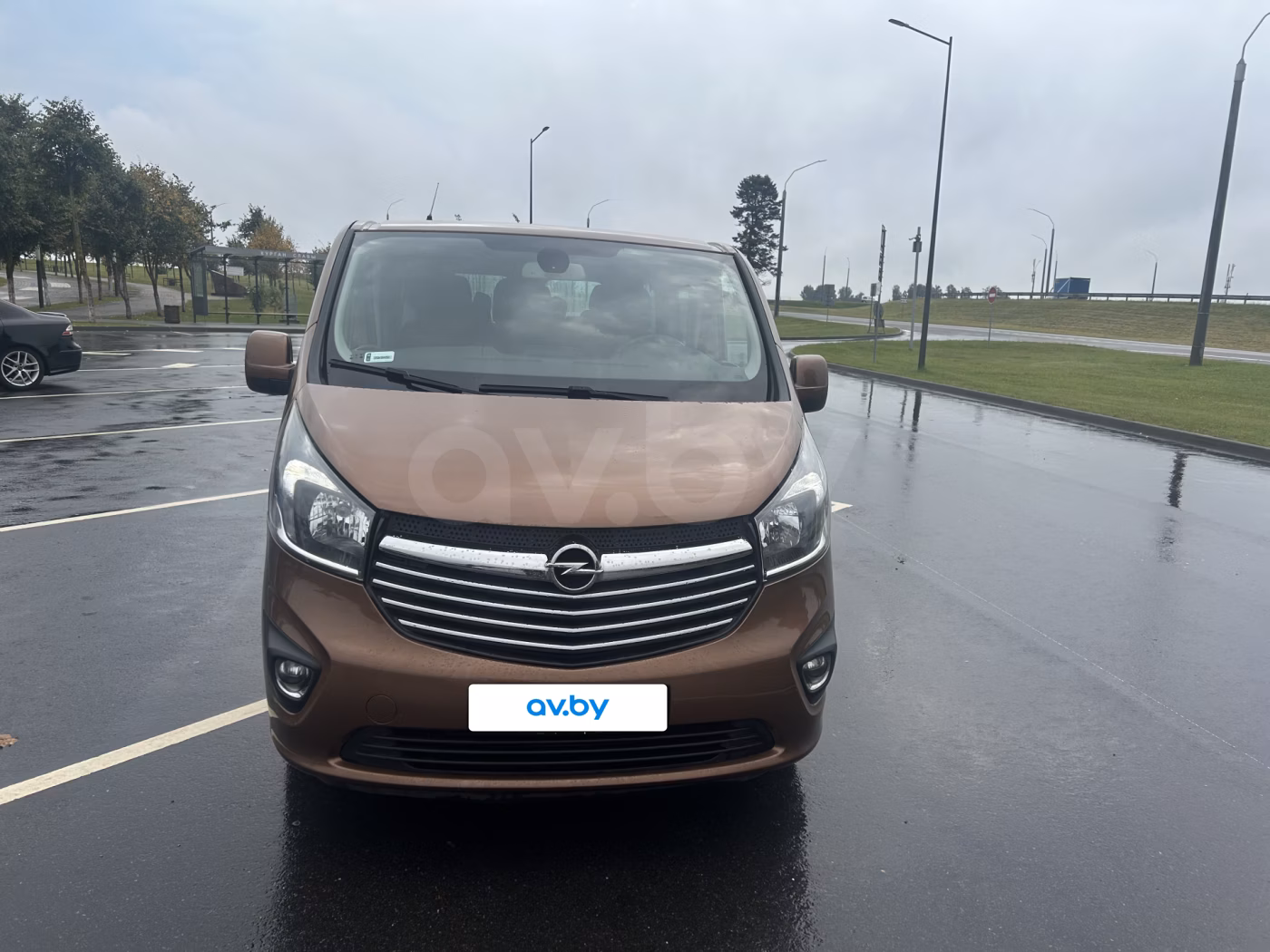 Opel Vivaro фото 4