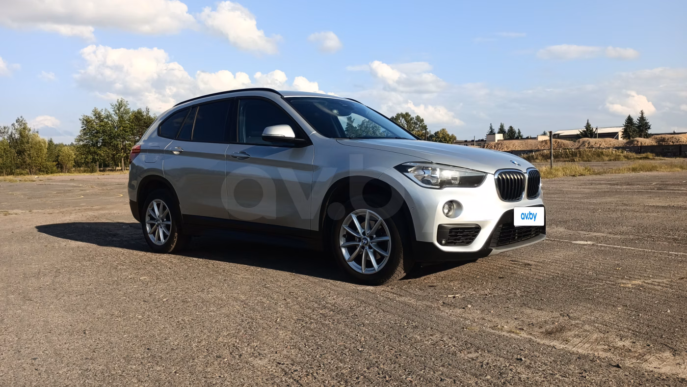 BMW X1 фото 6