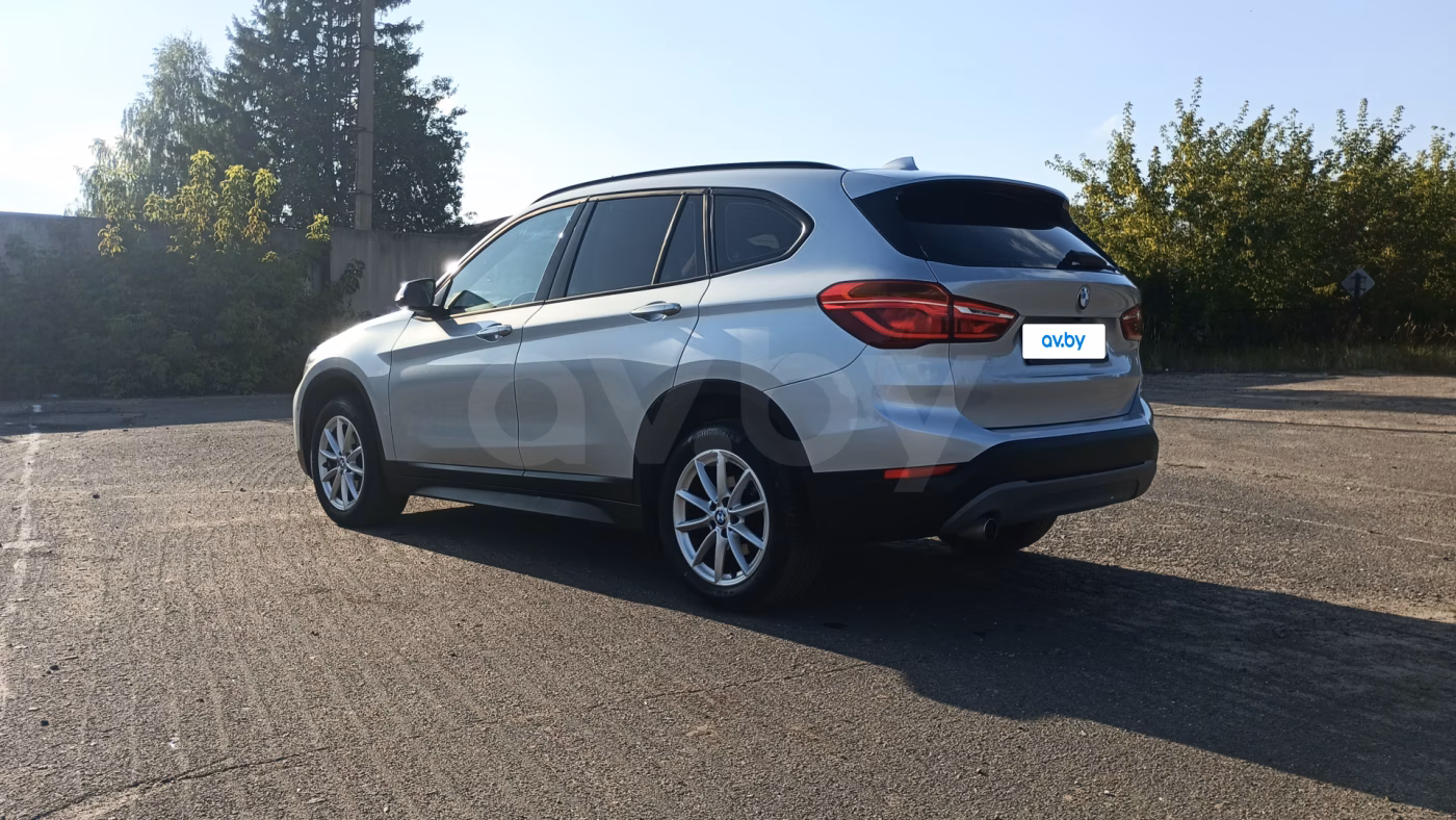 BMW X1 фото 9