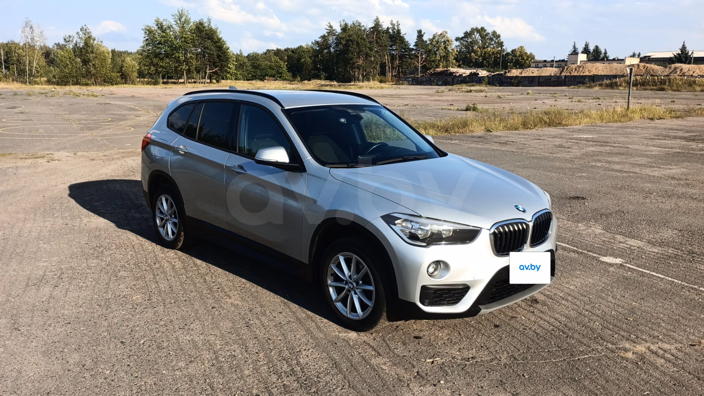 BMW X1 фото 2