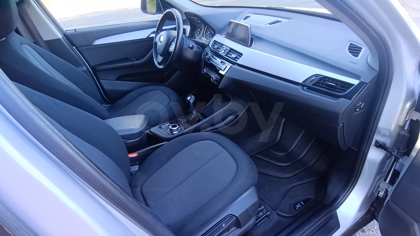 BMW X1 фото 12