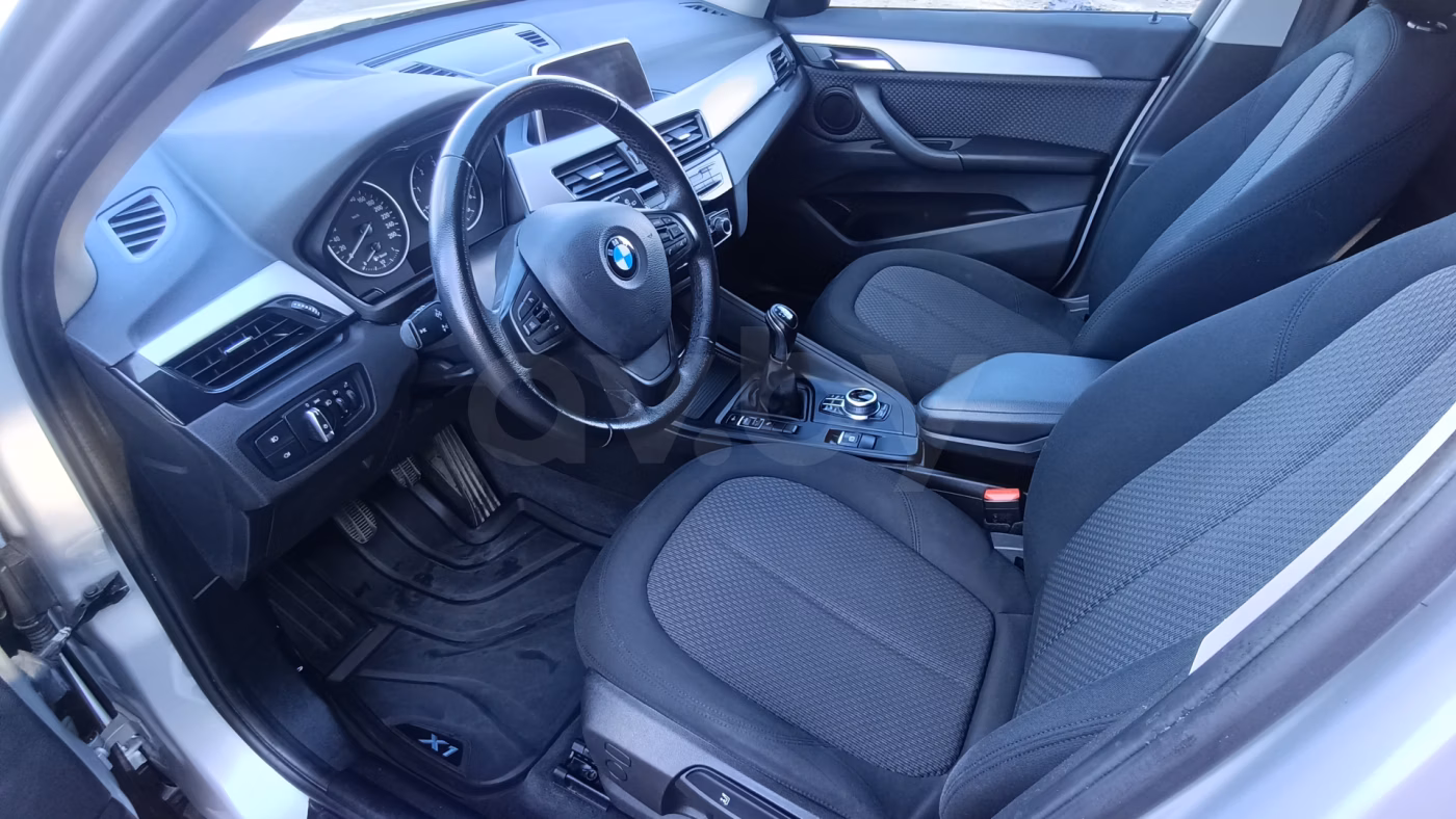 BMW X1 фото 11