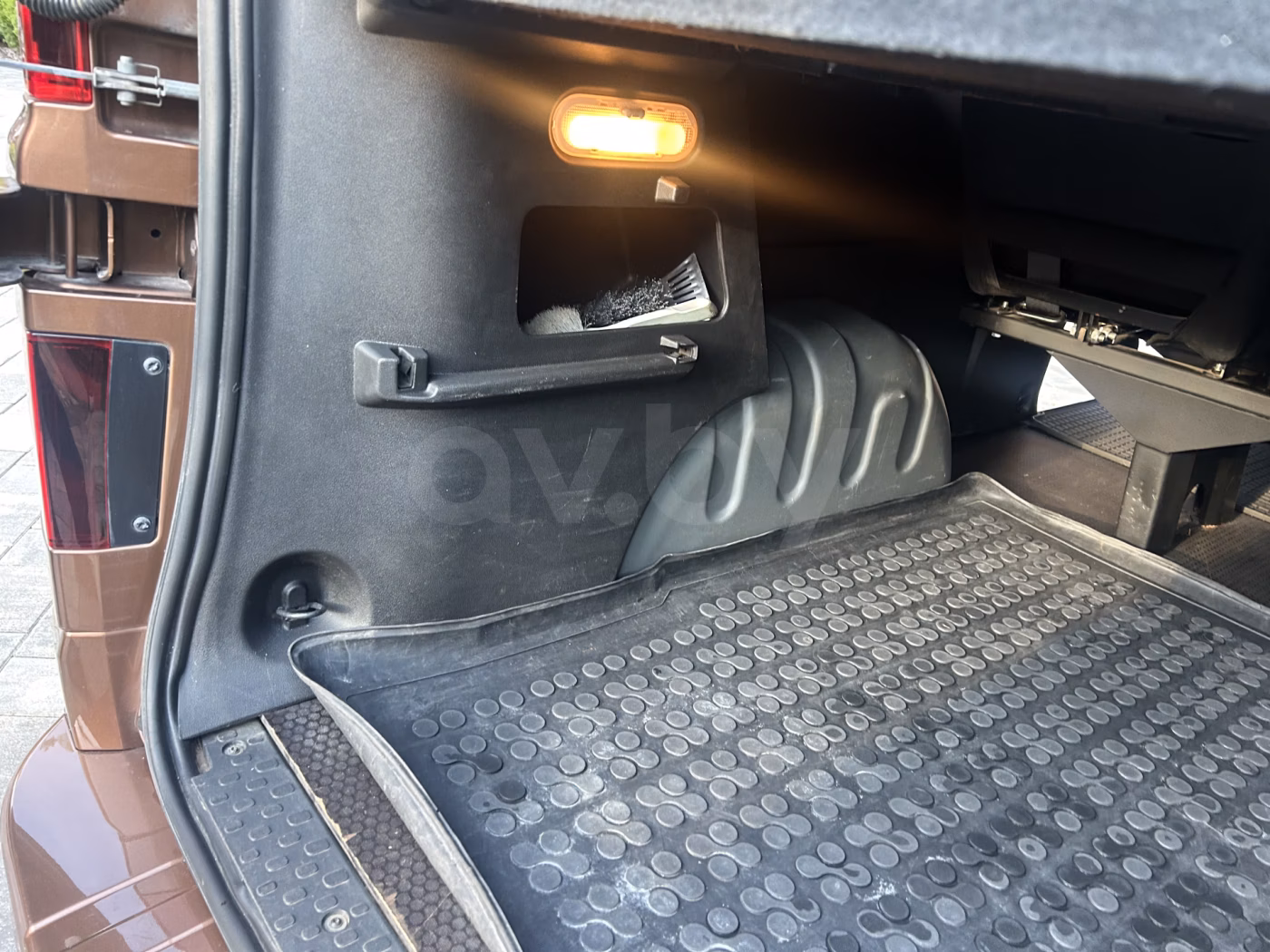 Opel Vivaro фото 16
