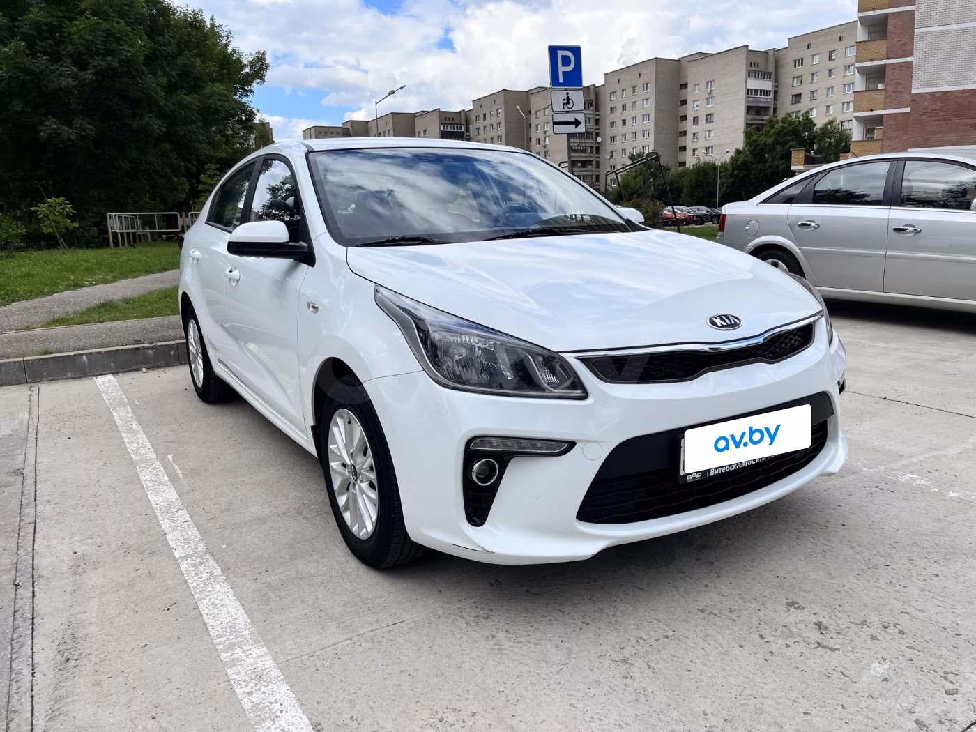 Kia Rio фото 5