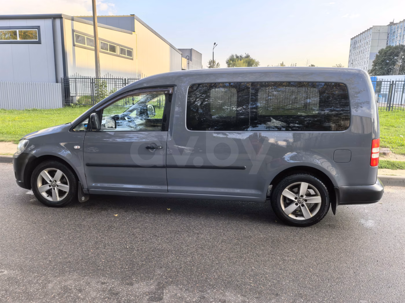 Volkswagen Caddy MAXI фото 3