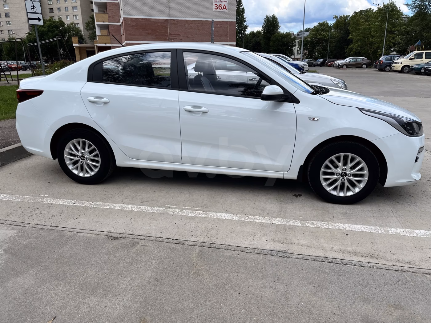 Kia Rio фото 4