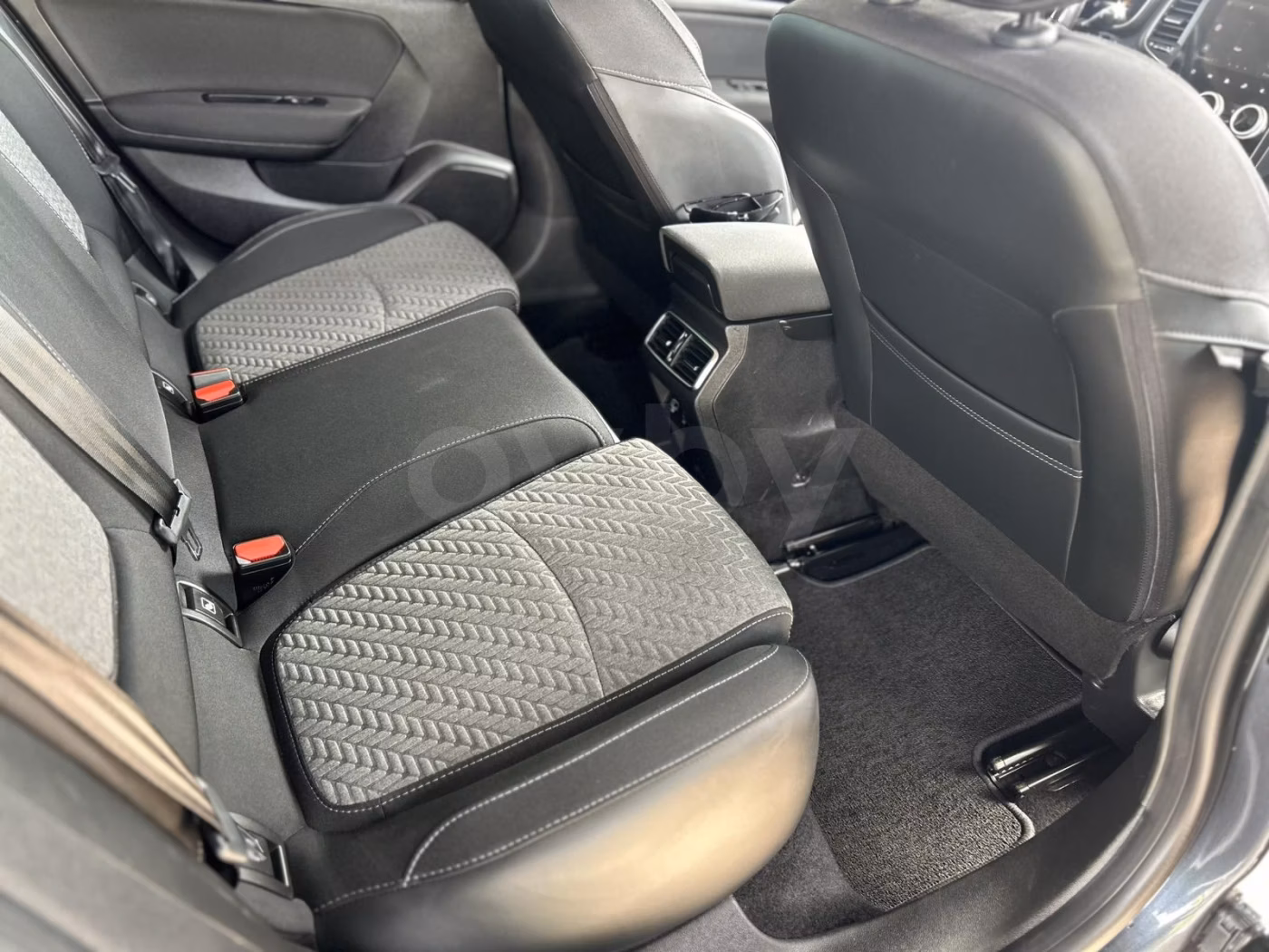 Renault Megane фото 16