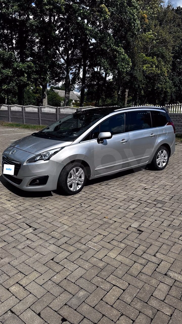 Peugeot 5008 фото 6