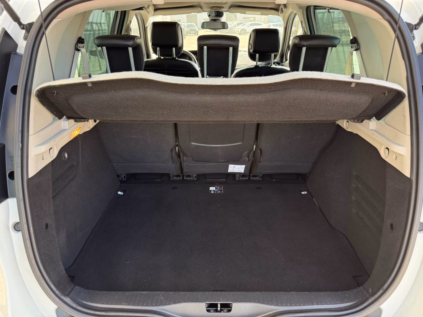 Renault Scenic фото 25