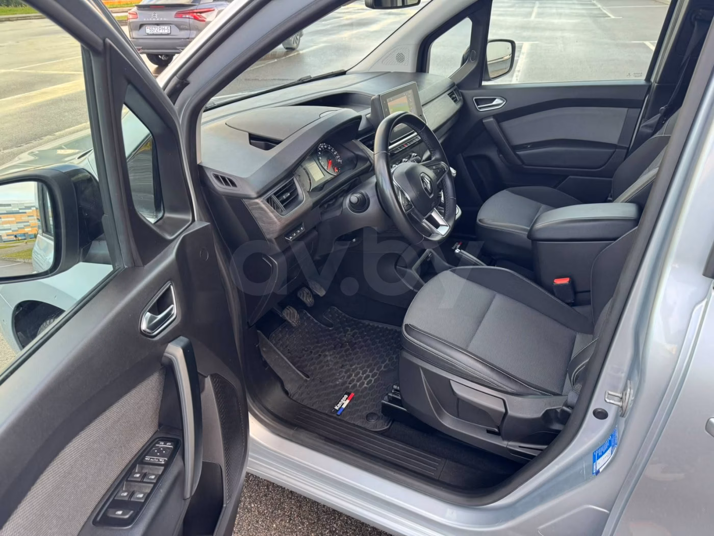 Renault Kangoo фото 9