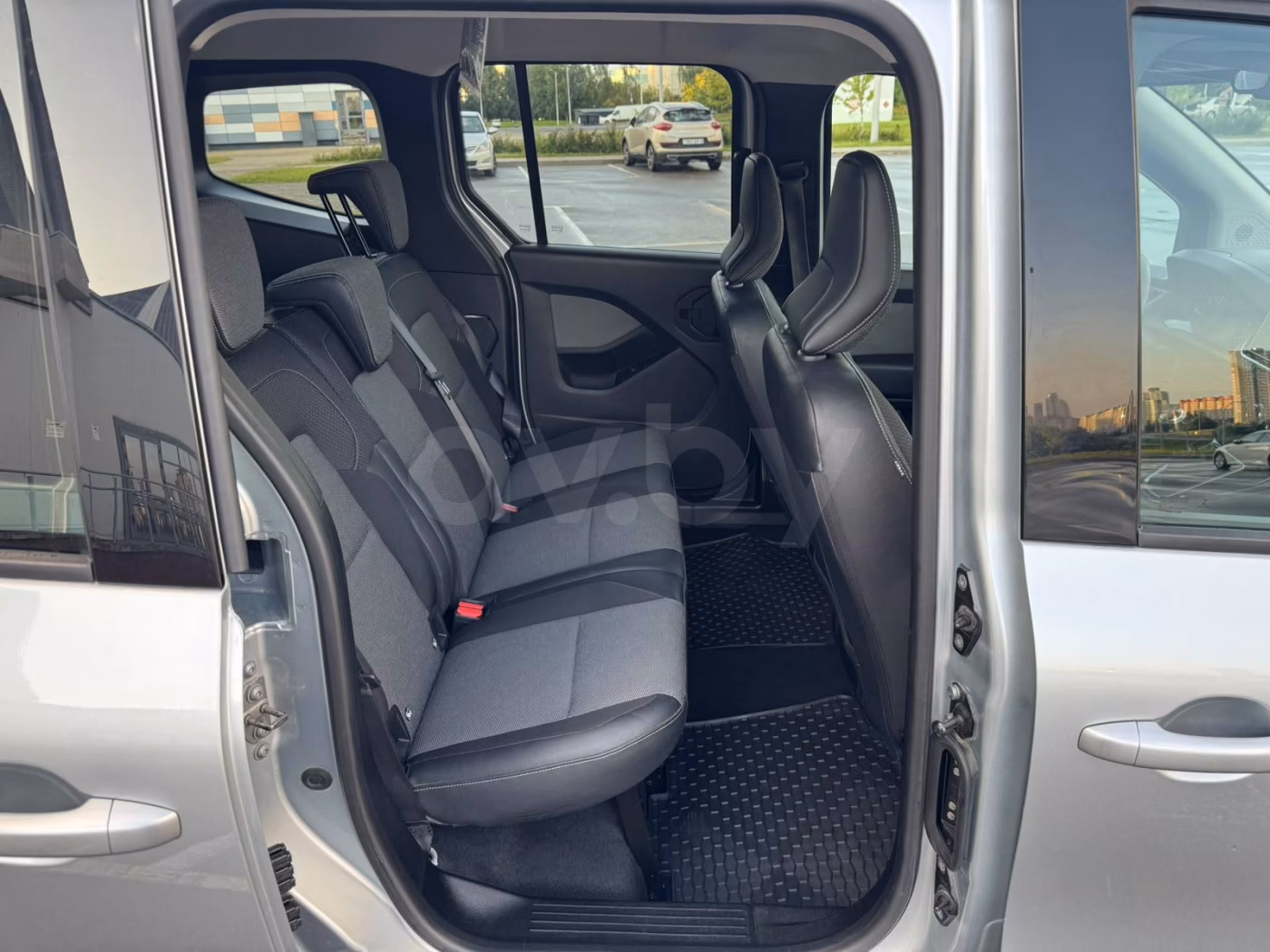 Renault Kangoo фото 12